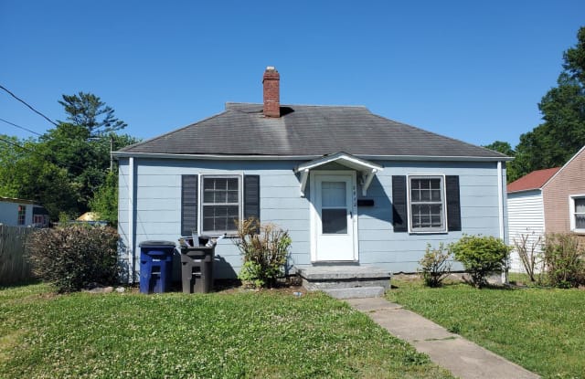 2832 Thomasville Road - 2832 Thomasville Road, Winston-Salem, NC 27107