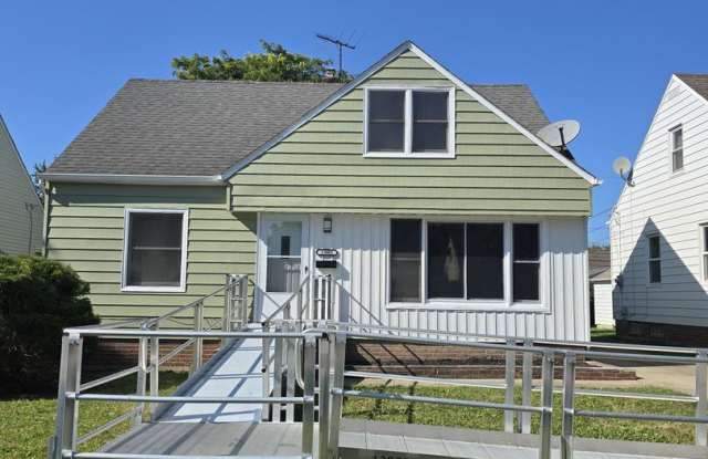 Charming Fully Renovated Home for Rent – Prime Garfield Heights Location photos photos