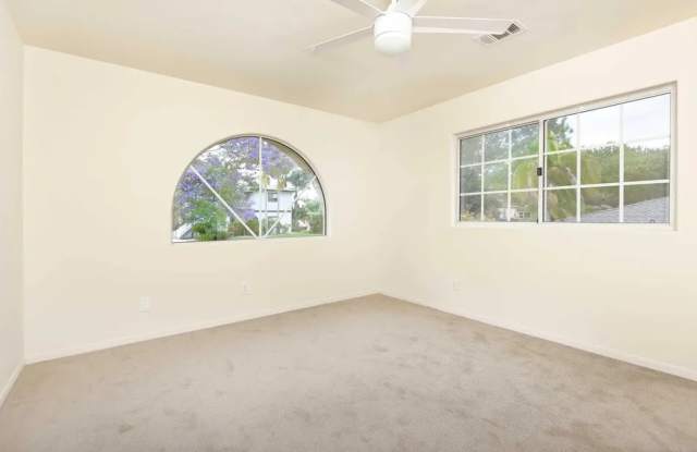 4083 Sequoia Street Gallery 4