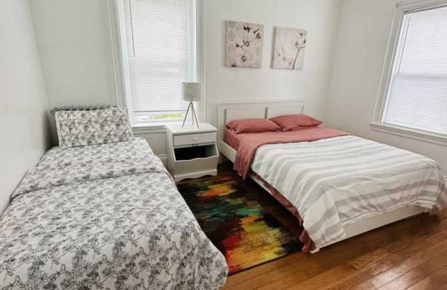 161 Grandview Ave. Gallery 4