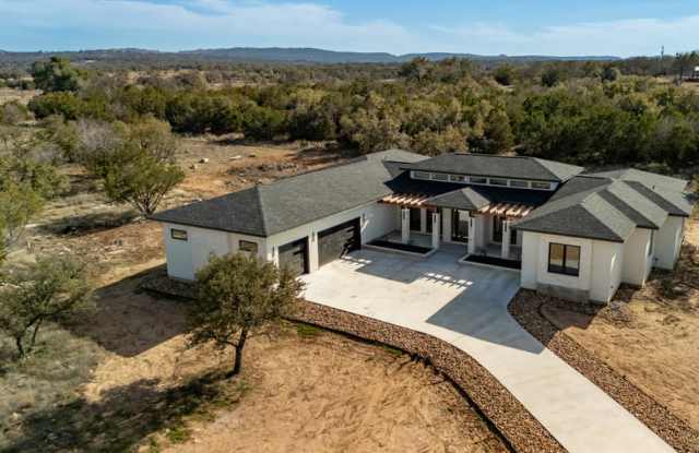 6425 Ranch Road 962 West photos photos