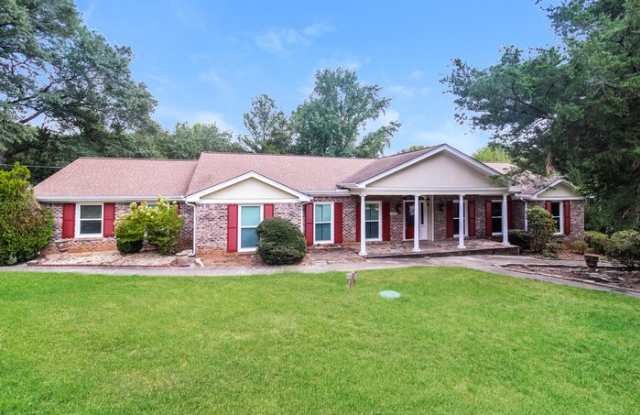 4806 Castlewood Drive Southwest photos photos