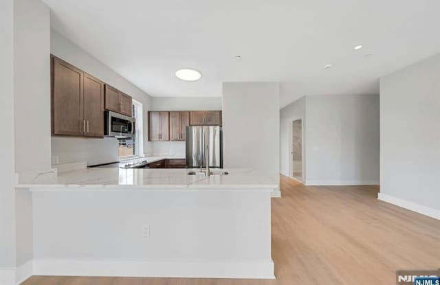 1 Center Street 308 photos photos