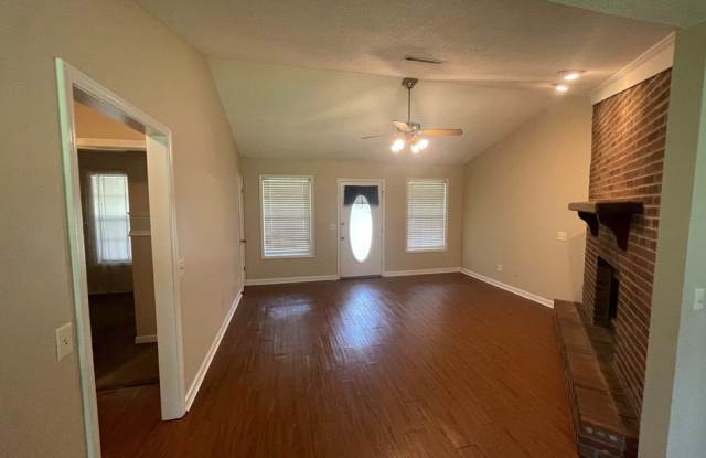 106 Boyce Rd. Gallery 3
