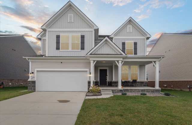 737 Haywood Drive unit: R photos photos