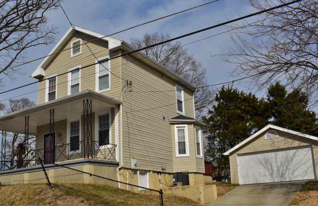 507 69th Pl Gallery 2