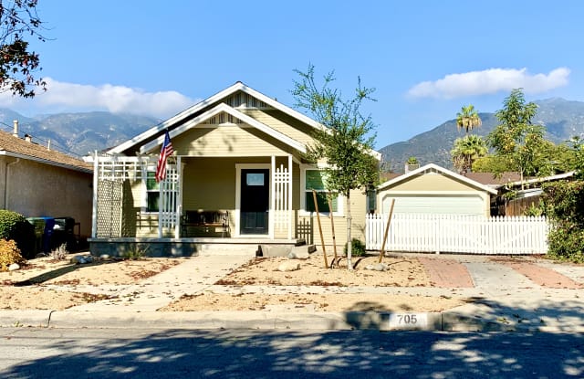705 W Lemon Ave - 705 West Lemon Avenue, Monrovia, CA 91016