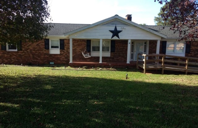 1908 East Marion Street - 1908 East Marion Street, Shelby, NC 28152