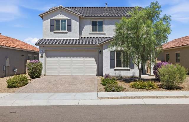 Spacious Two-Story 4-Bedroom Home with Community Amenities! Gallery 3