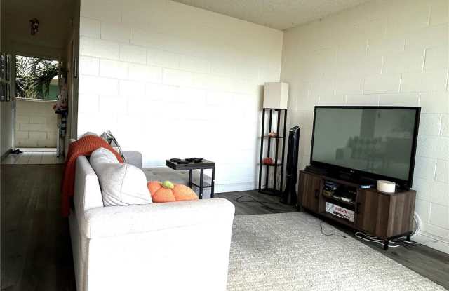 Spacious 1 bedroom! Great Location! photos photos