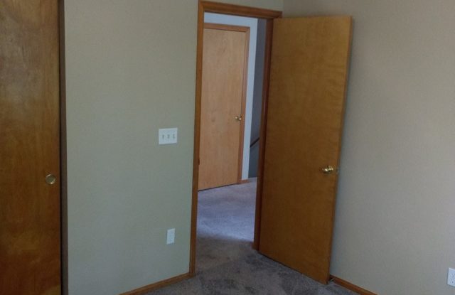 3 Bedroom 2 Bath House in Thornton Available Now! photos photos