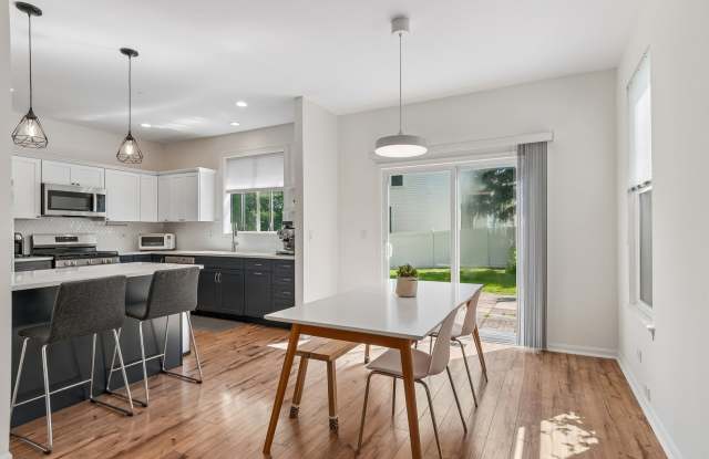 1329 Amaranth Drive Gallery 3