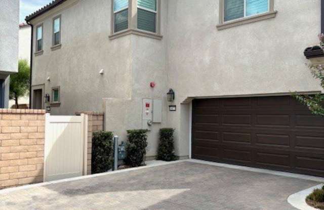 16173 Paddock Avenue photos photos