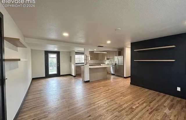2028 Oriole Avenue Gallery 4