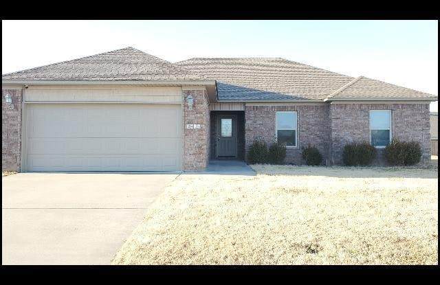 2405 Canterbury Lane photos photos