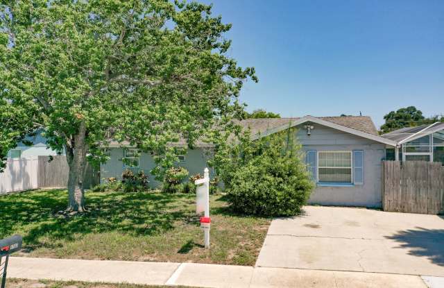 4 Bedroom POOL Home in Largo photos photos