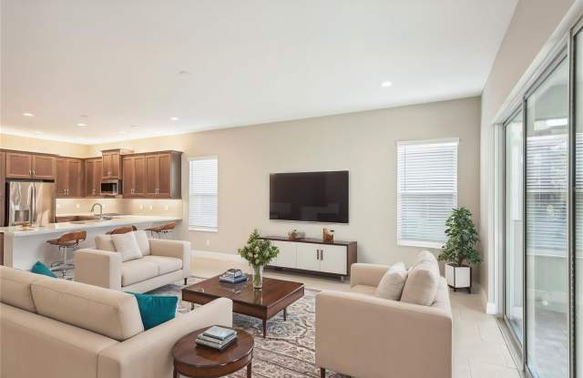 4838 SEVILLA SHORES Drive Gallery 3