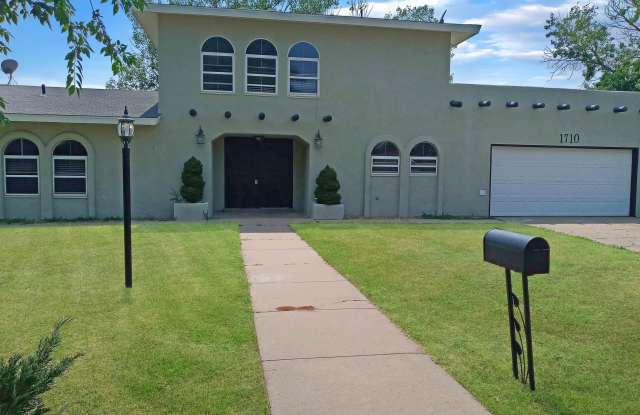 1710 Fairway Terrace photos photos