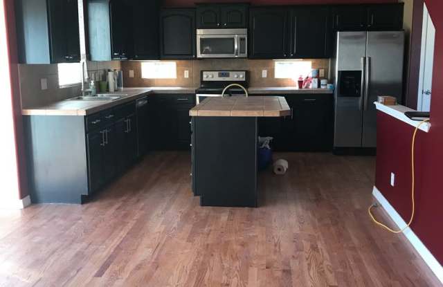 Beautiful 4 bedroom home! Gallery 3