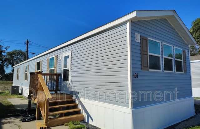 107 Arlene Lane Gallery 3