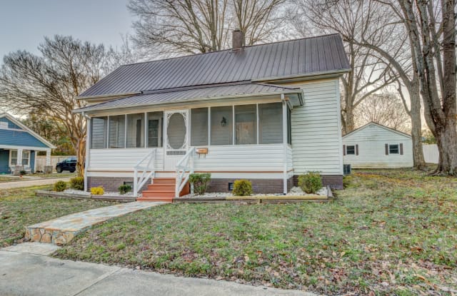 210 S Pink St photos photos