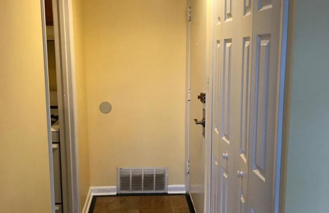 519 WILSON BRIDGE DR #6718 C-2 Gallery 2