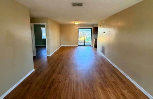 3811 NW ARCHER 101 Gallery 2