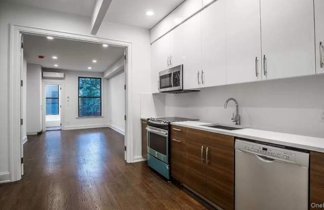 167 Russell Street unit: 2L photos photos