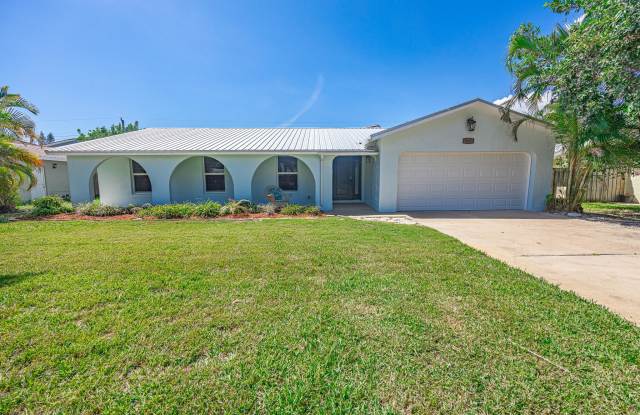 961 Golden Beach Boulevard - 961 Golden Beach Boulevard, Indian Harbour Beach, FL 32937