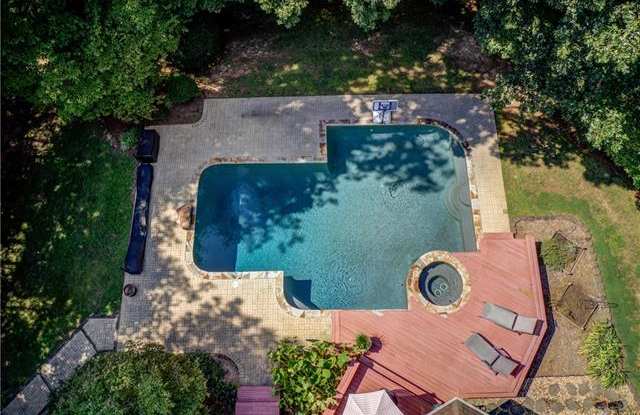 301 Abbotsford Court - 301 Abbotsford Court, Charlotte, NC 28270