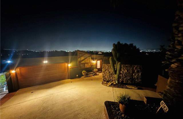 8742 Azul Drive Gallery 3