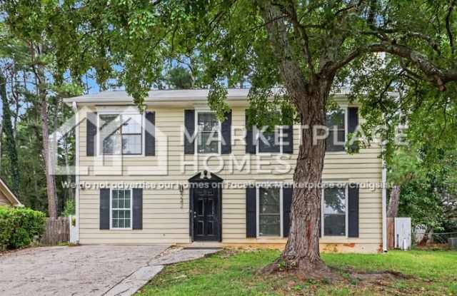 5242 Station Cir Gallery 3