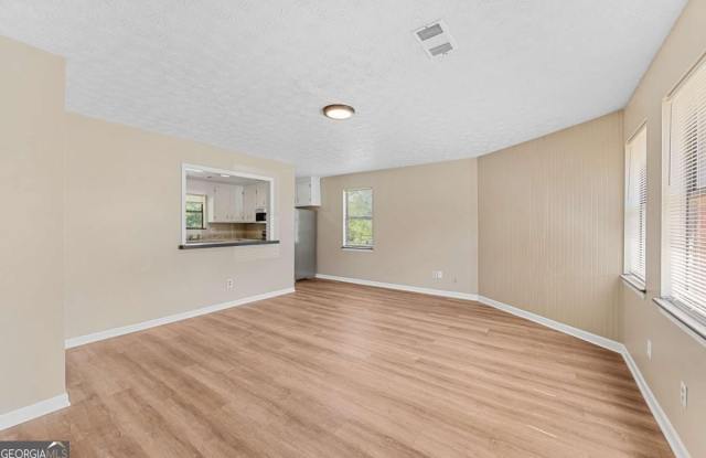 217 Tanglewood DR B photos photos