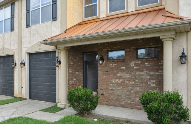 212 Capri Place - 1 photos photos