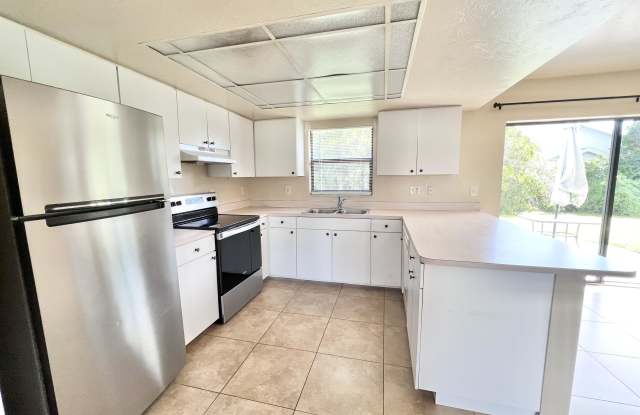 17607 Cypress Point Road Gallery 2