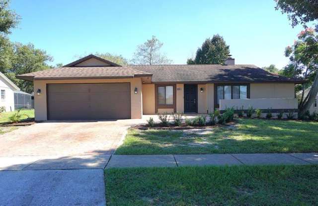 7707 Clubhouse Estates Dr Gallery 1