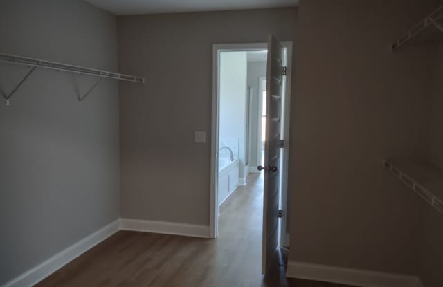 560 Silver Hill Dr Pearl, MS photos photos 560 Silver Hill Dr Pearl, MS photos photos