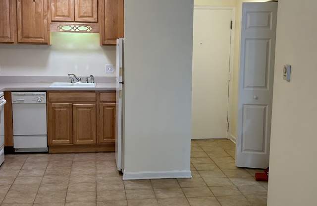 310 Lathrop Avenue photos photos