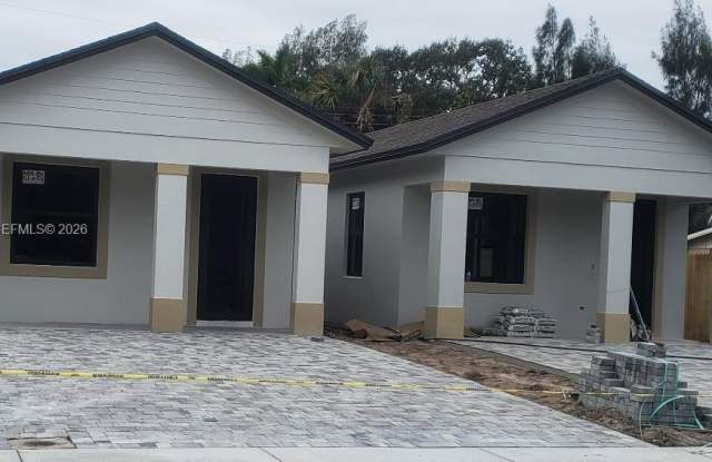 2612 Hiawatha Ave photos photos