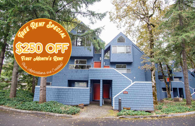 *Rent Special* Fantastic Lake Oswego 1Bdr w/Fireplace, Dishwasher, W/D  Patio! photos photos