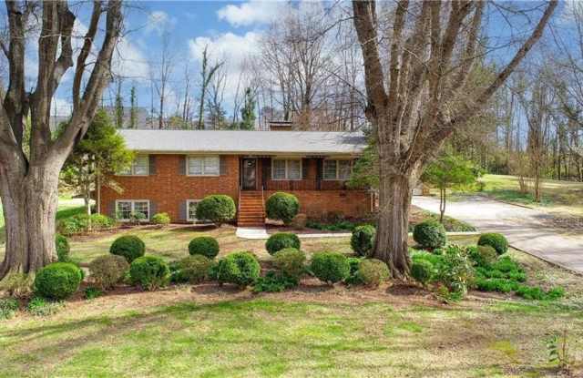 1804 Strathmore Drive - 1804 Strathmore Drive, Greensboro, NC 27410