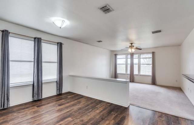 2520 Sierra Drive Gallery 4