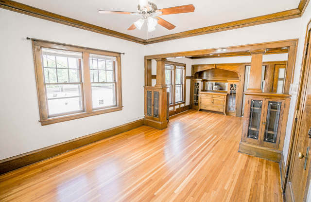 990 Grand Avenue photos photos