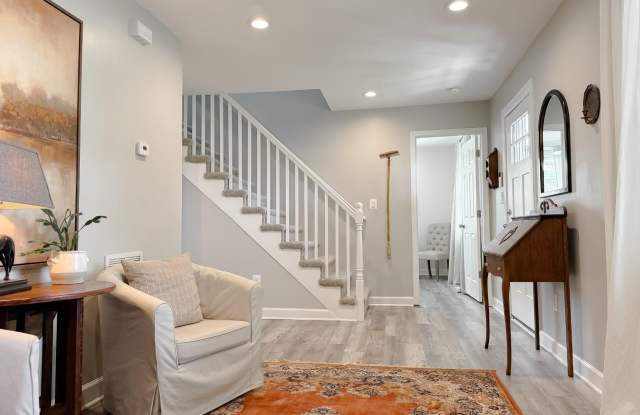 4985 SOLOMONS ISLAND Road Gallery 4