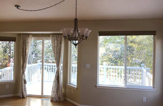 1785 Wilson Cir Gallery 2
