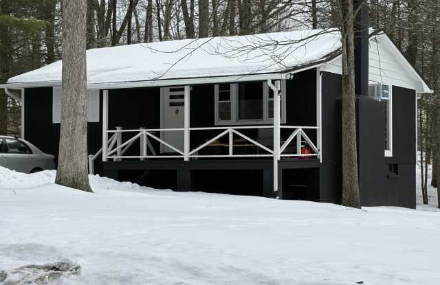 256 Wynding Way photos photos