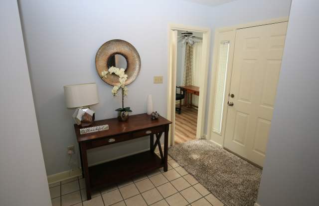 121 Woodridge Rd Gallery 2