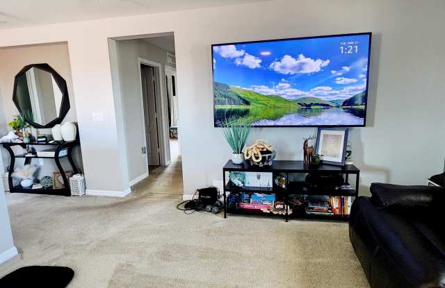 5700 NW Pine Trail Circle Gallery 2