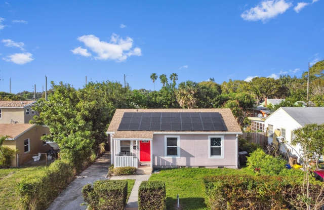 931 35th St photos photos
