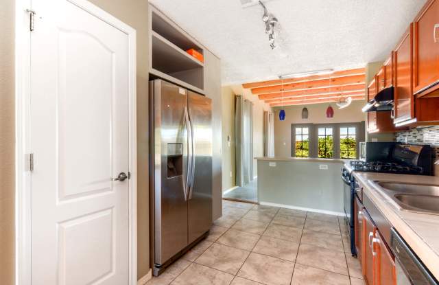 Three Bedroom, 2 Bathroom in newer Subdivision photos photos